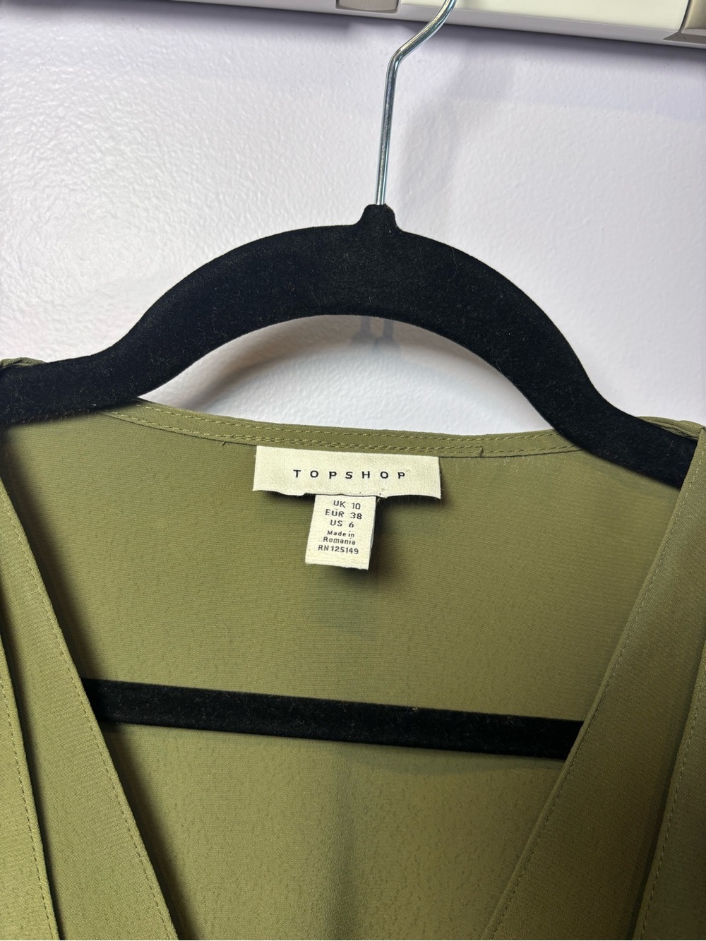 Topshop Olive Tie-Front Long Sleeve Dress - Picture 2 of 6